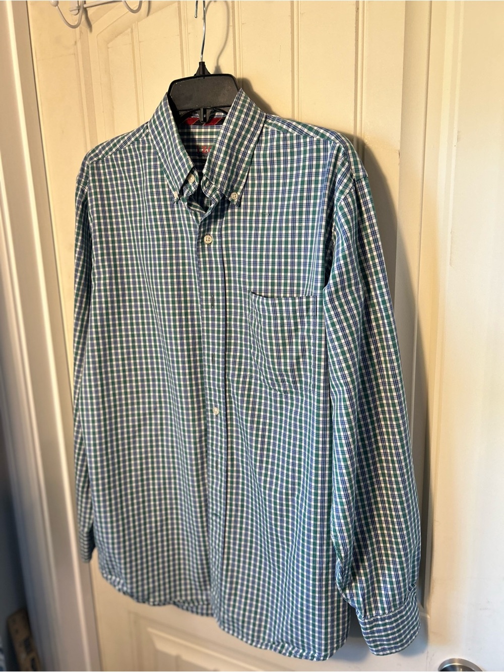 Izod men’s Green and Blue Plaid Button-Down Shirt 100% cotton preppy